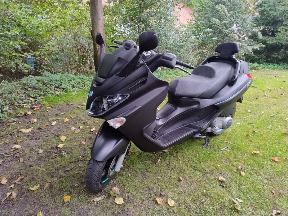 Piaggio xevo 125cm kat.B fajny stan! Mały przebieg.