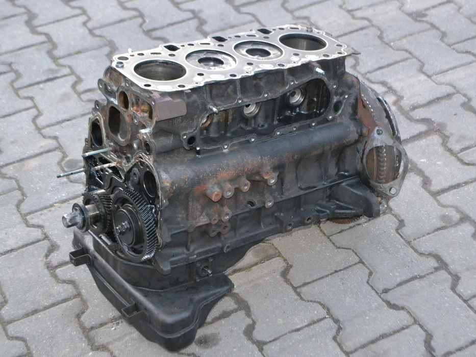 Dół Silnika, Blok, Tłoki, Wał Korbowy Toyota Hilux 2.5 D4D