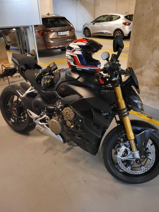 Ducati Streetfighter V4S
