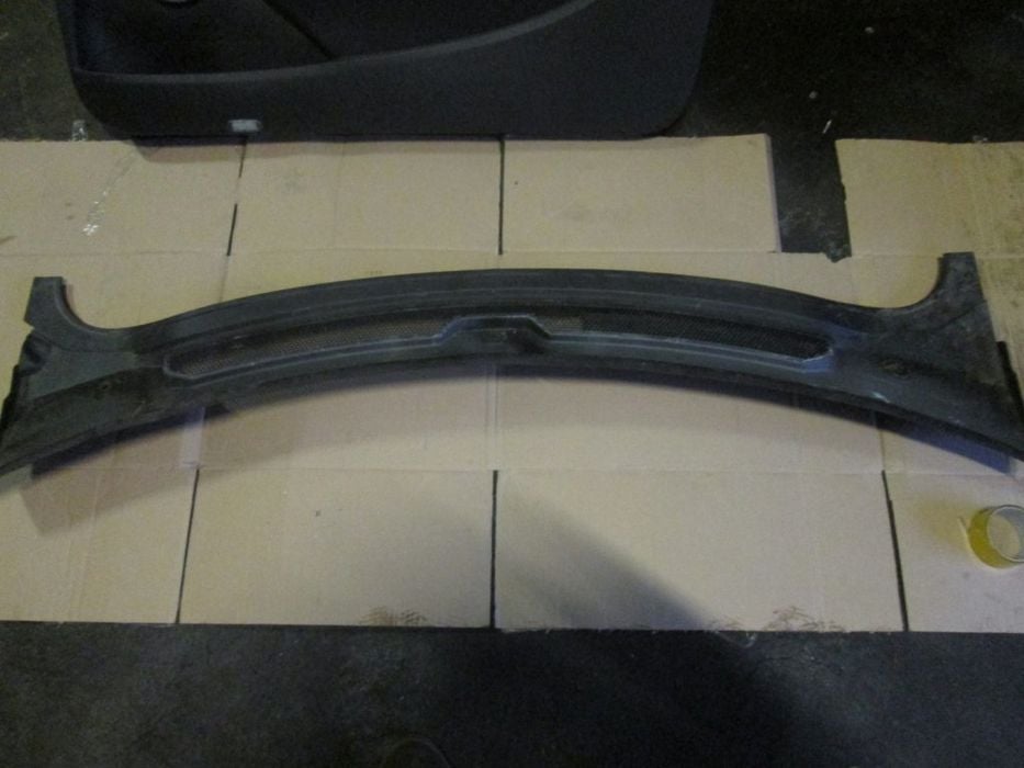Podszybie LAND ROVER DISCOVERY 4