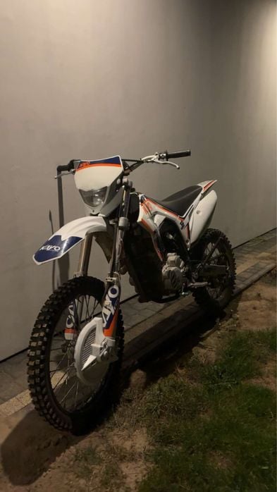 Motocykl Kayo 250 T4