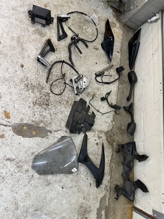 Yamaha Fz6 s1 s2 częsci stopka plastik silnik osłona