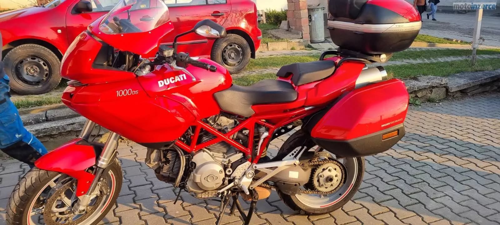 Ducati Multistrada 1000 DS