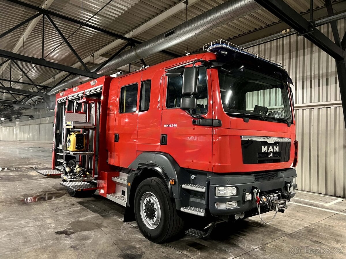 prodáme hasičský  MAN TGM , 4X4, 3200L VODY