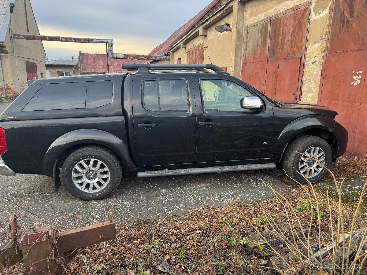 Prodám na Nissan Navara  D40 3,0 nafta rv11