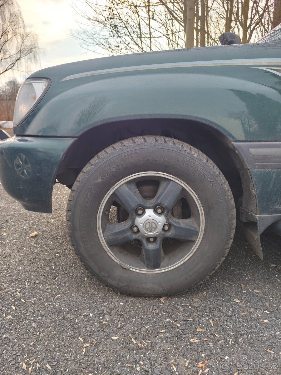 Toyota Land cruiser 100 - originál ALU 18