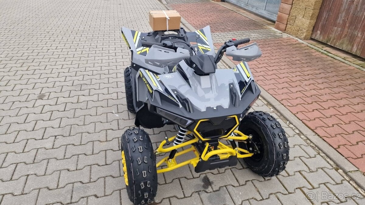 Dětská čtyřtaktní čtyřkolka ATV Panther 125 seda