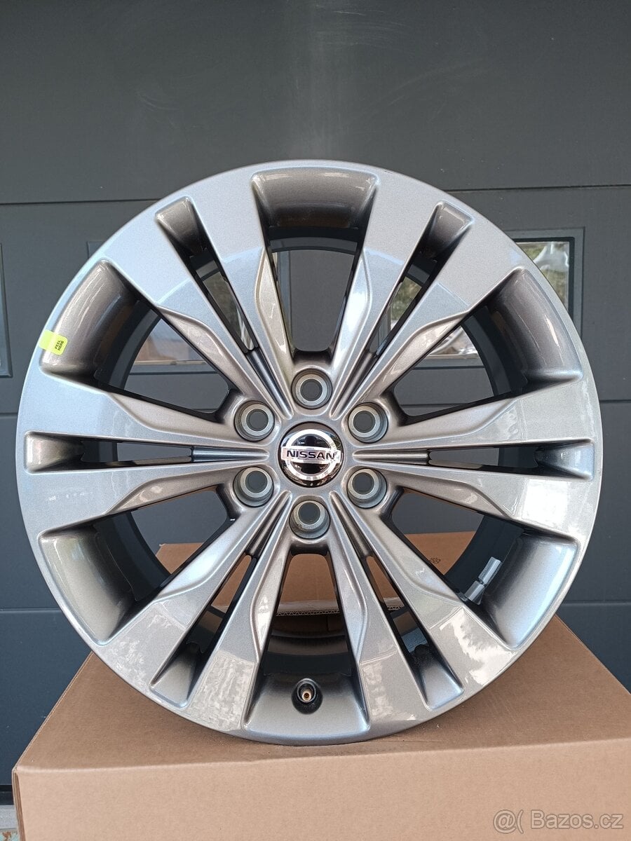 Mercedes X-class Nissan Navara Pathfinder Renault Alaskan