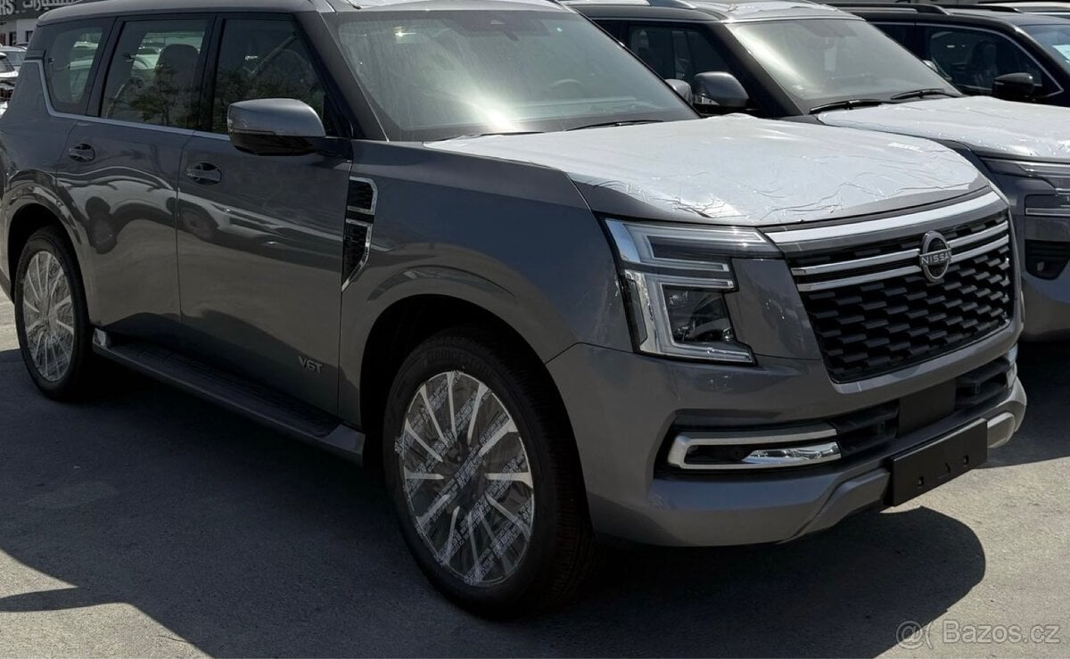 Nissan Patrol Platinum, 3,5l V6, US specifikace