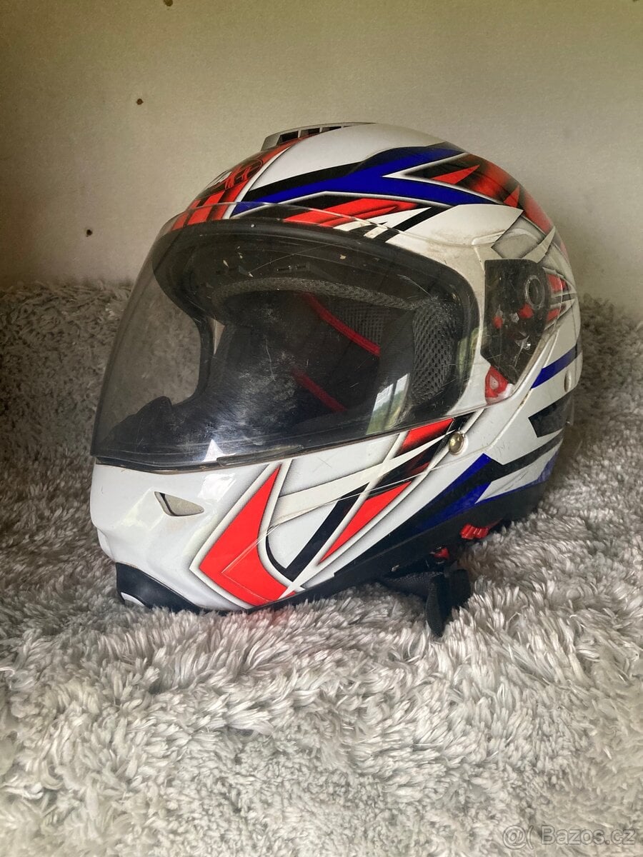 Integrální přilba