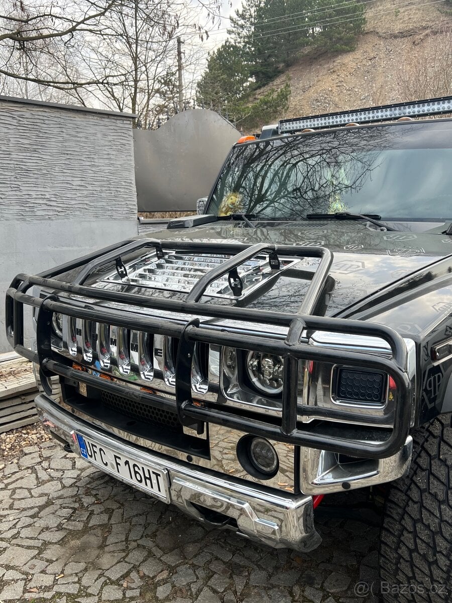 Hummer H2 rám přední