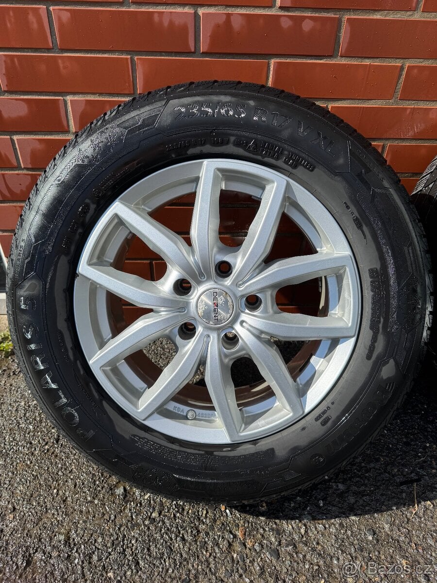 Komplety kol R17 Jeep