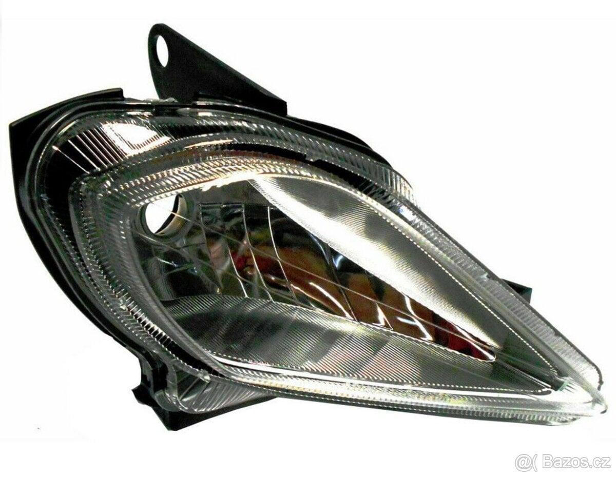 Levé přední světlo na YAMAHU