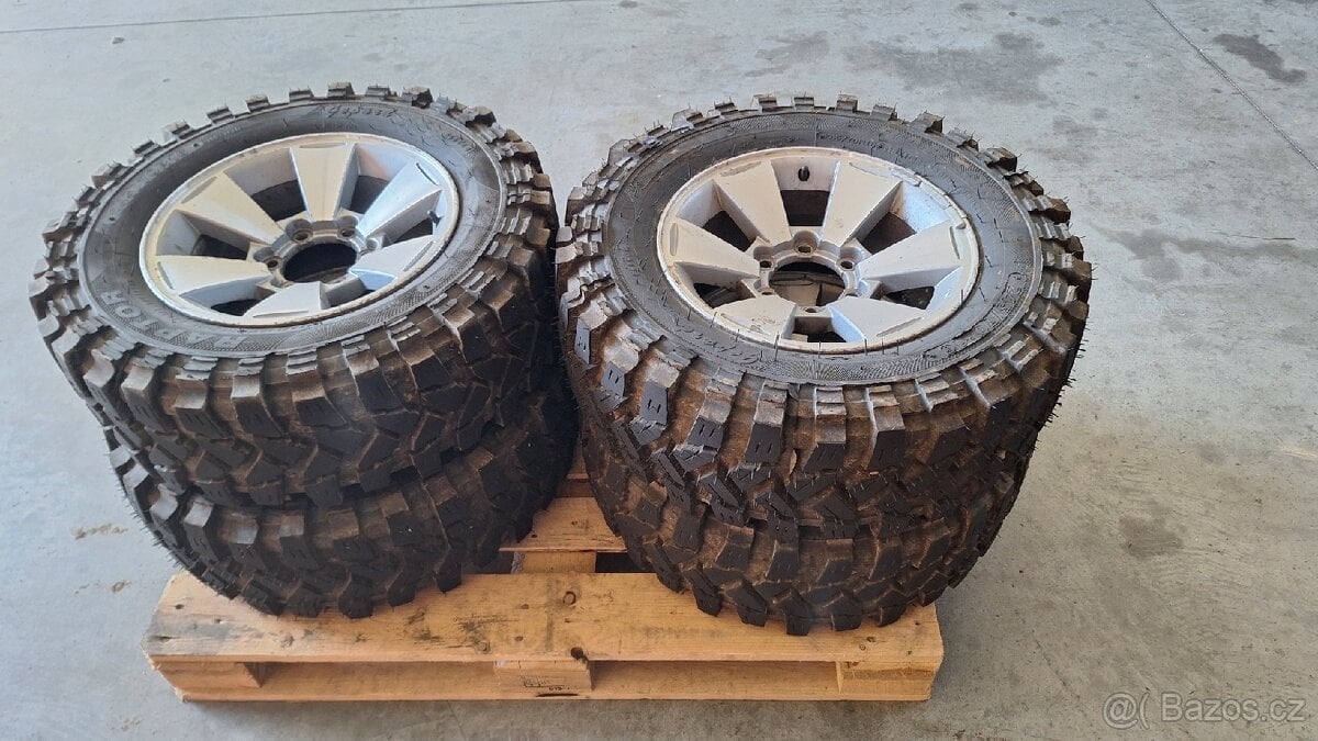 Offroad alu kola 245/70 R16 na 4x4 Nissan, Toyota atd...