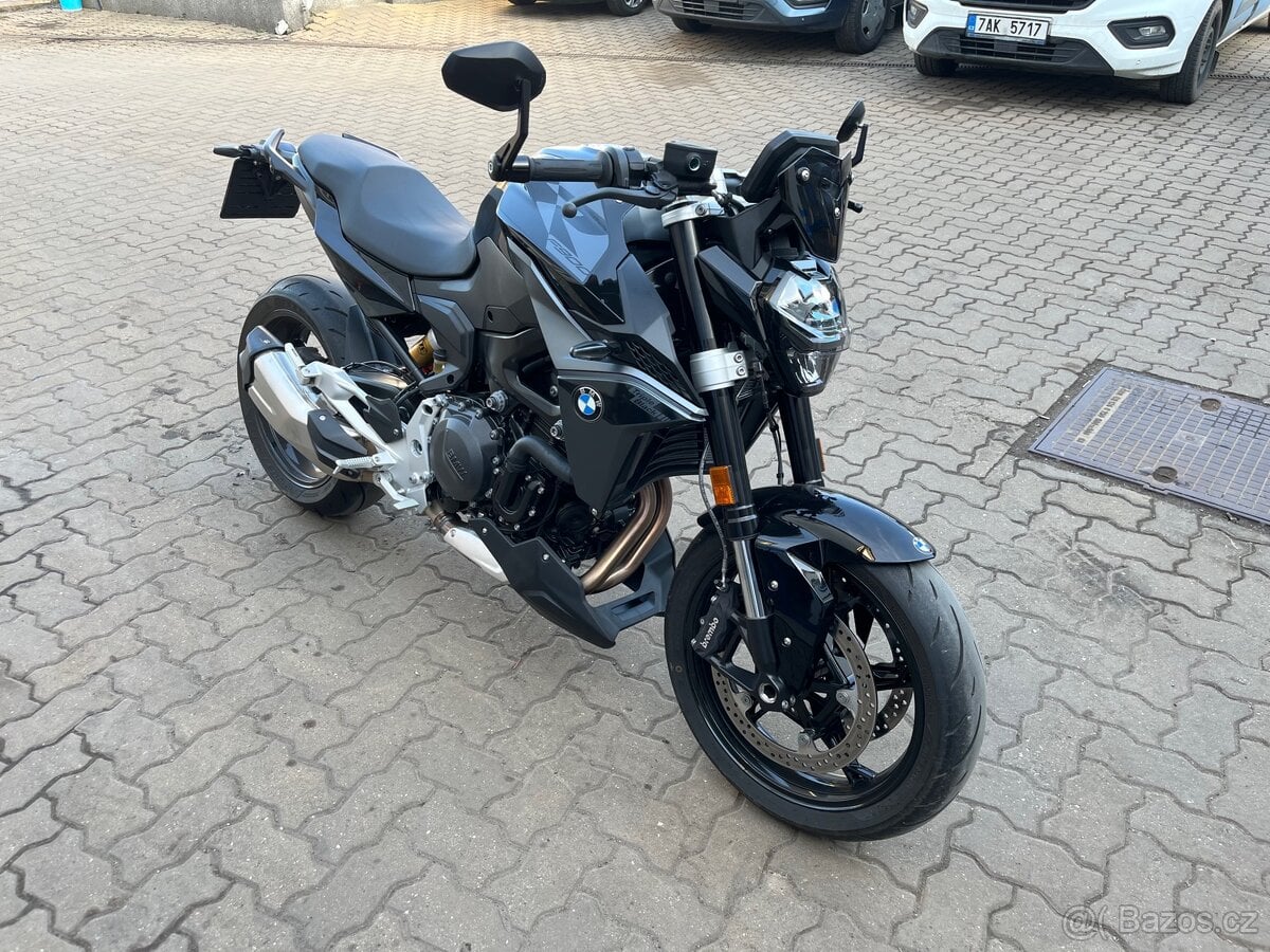 BMW f900r 2025