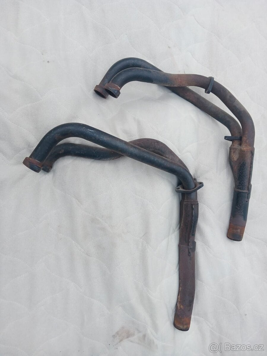 Přední svody na Suzuki GSX 750 RW