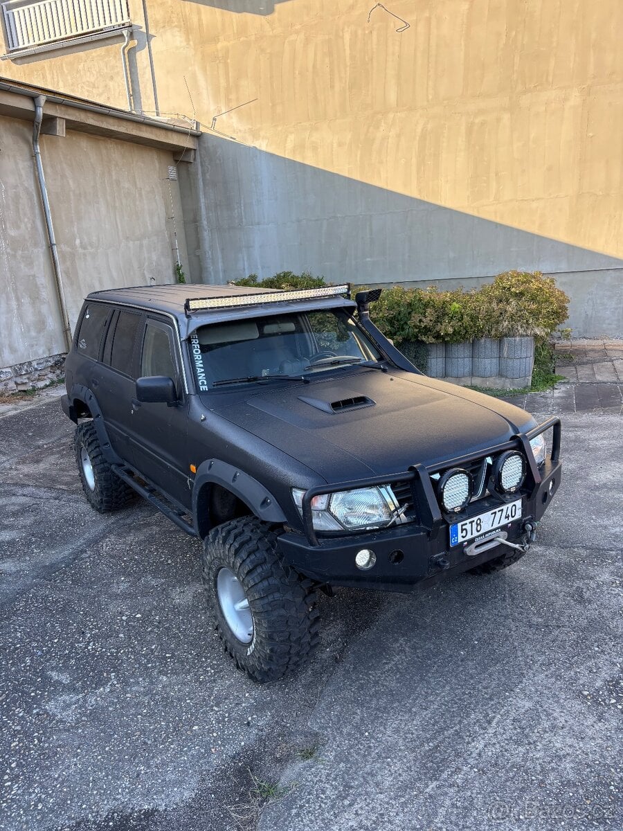 Nissan Patrol y61 4.2td