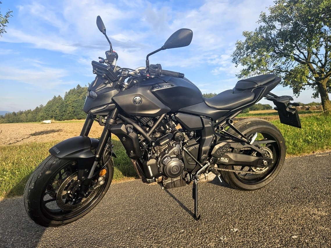 Yamaha MT07, model 2025, top stav