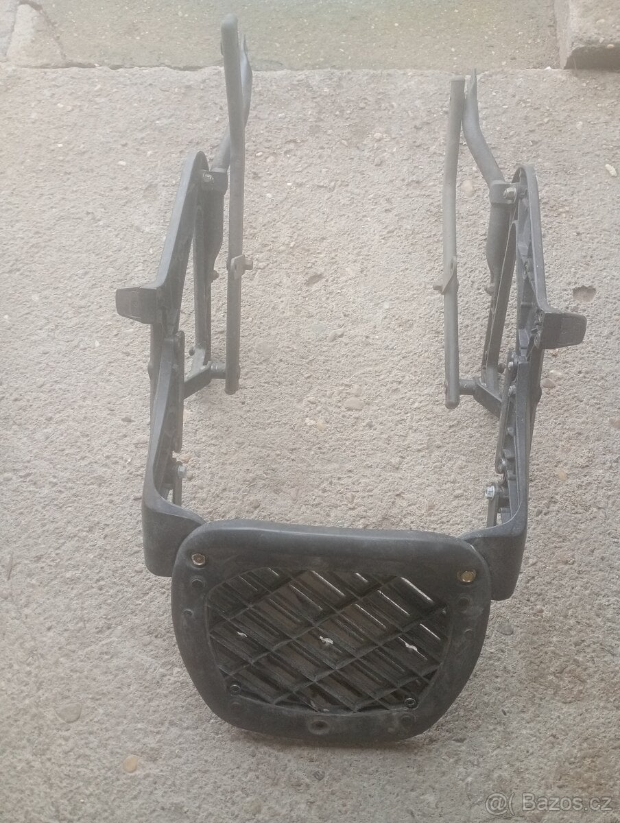 Honda VFR 750 RC 36 l nosič kufrů + kufr