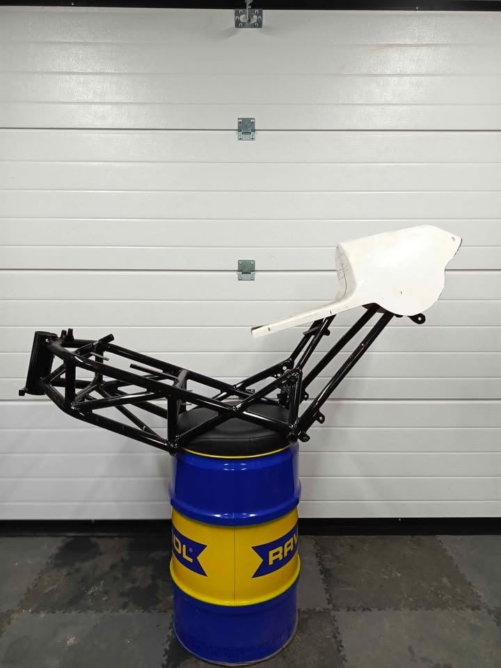 REZERVACE Rám Ducati Monster 620ie