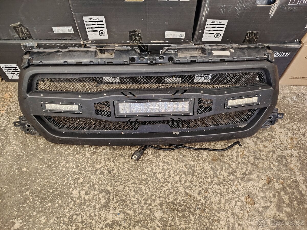 Grill Dodge RAM 1500