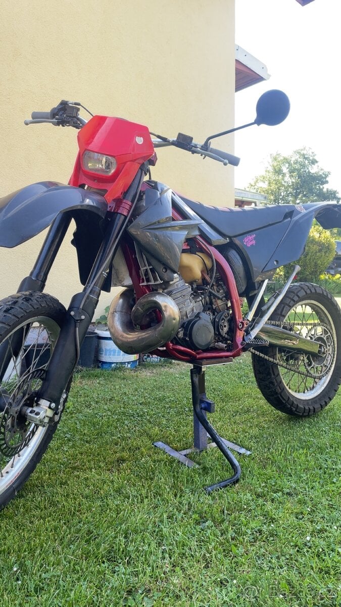 Zdravim prodam gas gas ec 300 2007