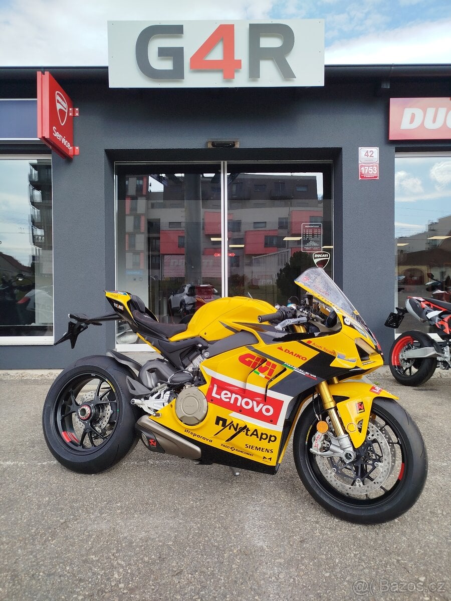 Ducati Panigale V4 BAGNAIA 2023 WORLD CHAMPION REPLICA, AKCE