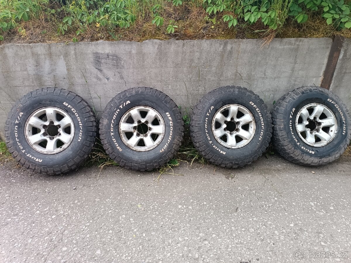 Offroad gumy MT 255/85 R16