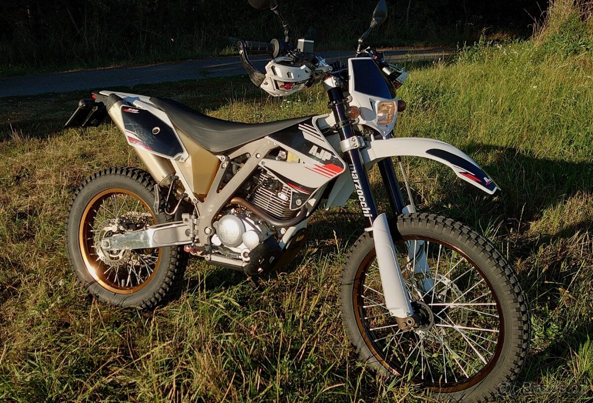 AJP PR4 240 Ultrapassar