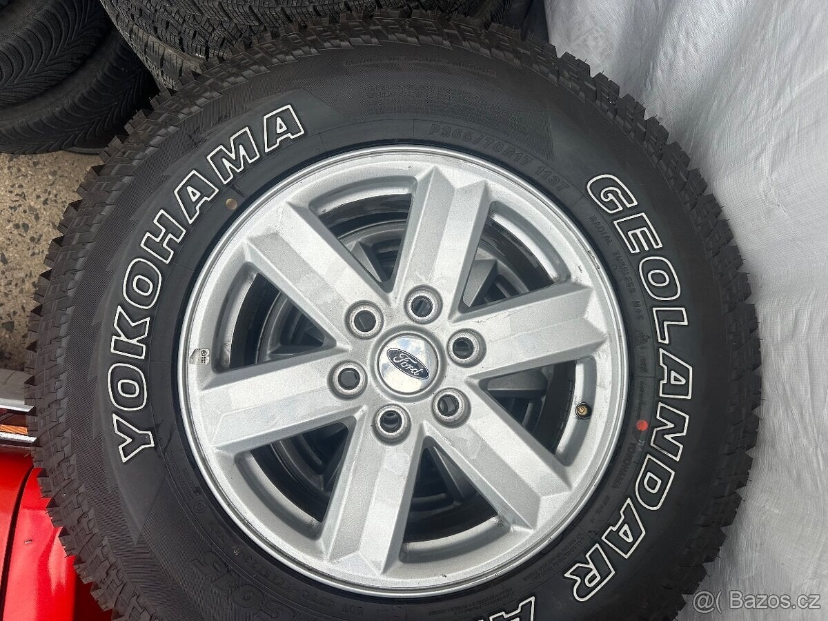 Komplet sada alu + pneu Ford f-150 6x135 R17 pneu 265 70 17