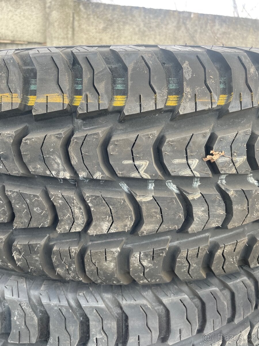 Offroad pneumatiky r16