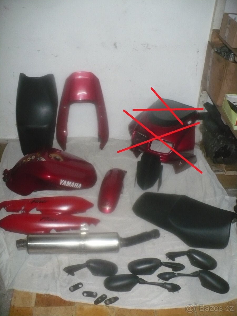 Yamaha FZS 600 Fazer r. 98-02-díly ze dvou motorek