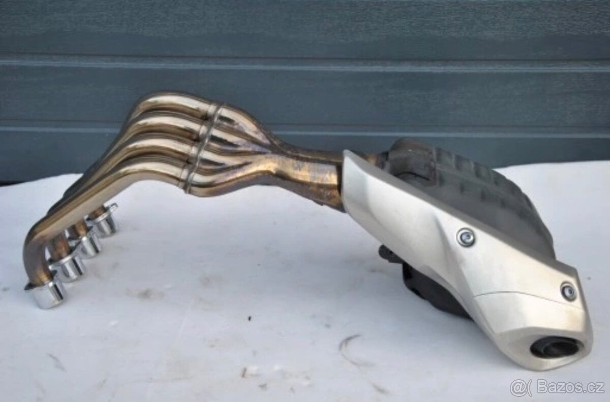 Výfuk Honda cbr650r