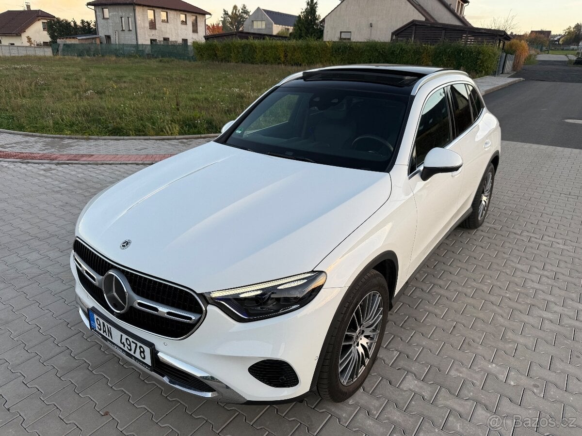 NEW GLC 220d 4-MATIC 145kw,2023,41.000km,EXTRA VÝBAVA,CZ,DPH