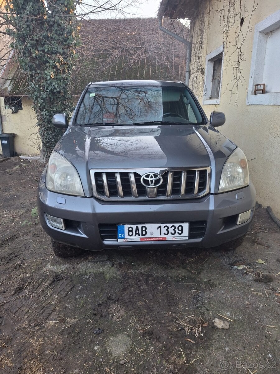 Toyota Land Cruiser 120