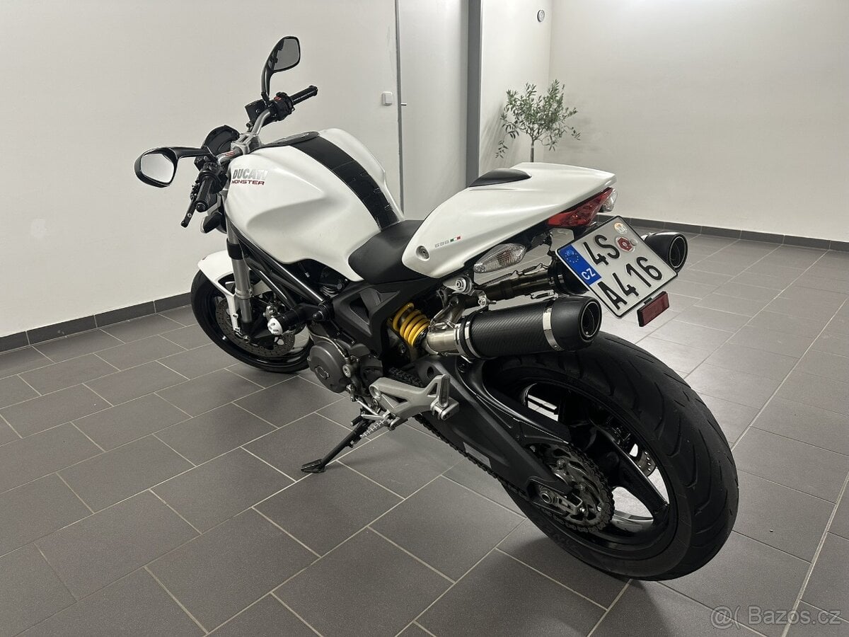 DUCATI MONSTER 696 ABS, 2014, ČR, servis