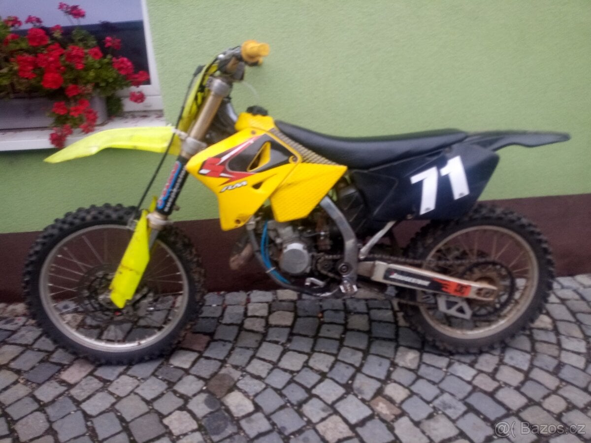 RM 125