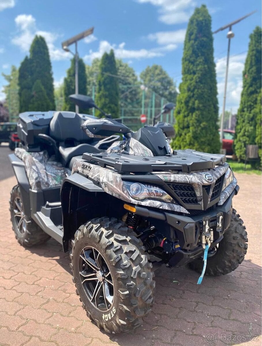 Čtyřkolku CF MOTO 1000