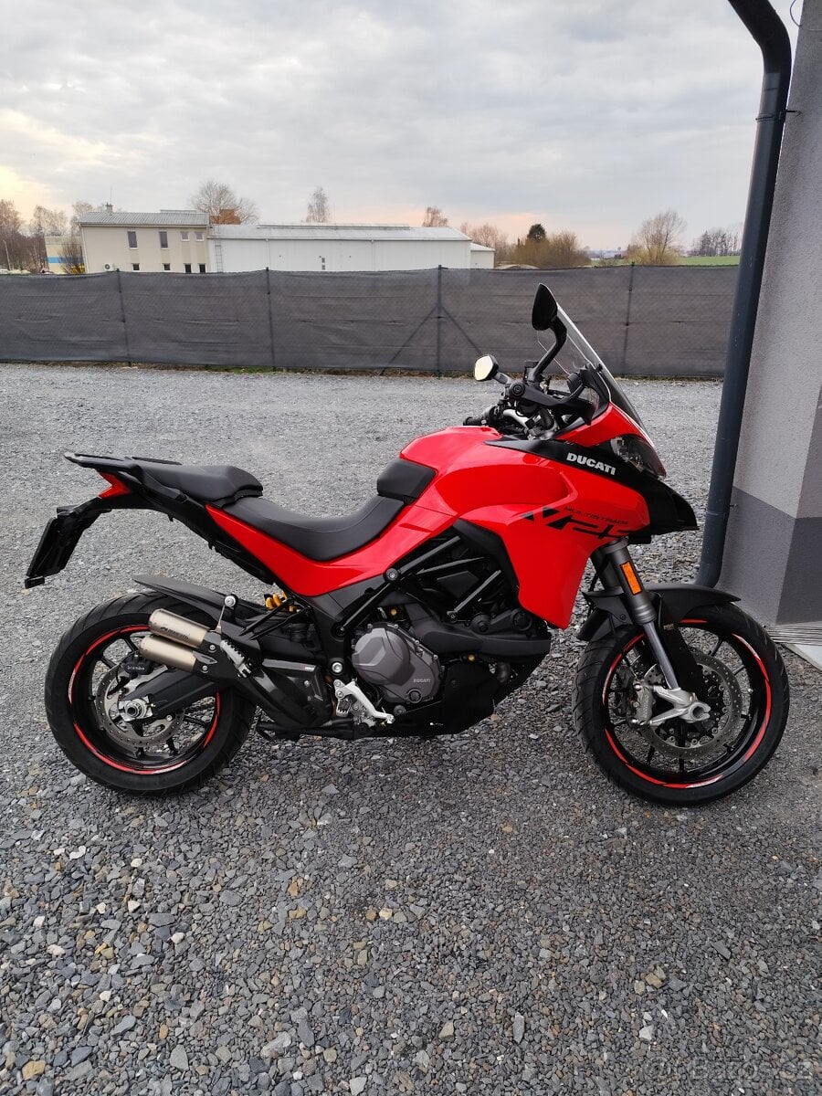 Ducati Multistrada V2S