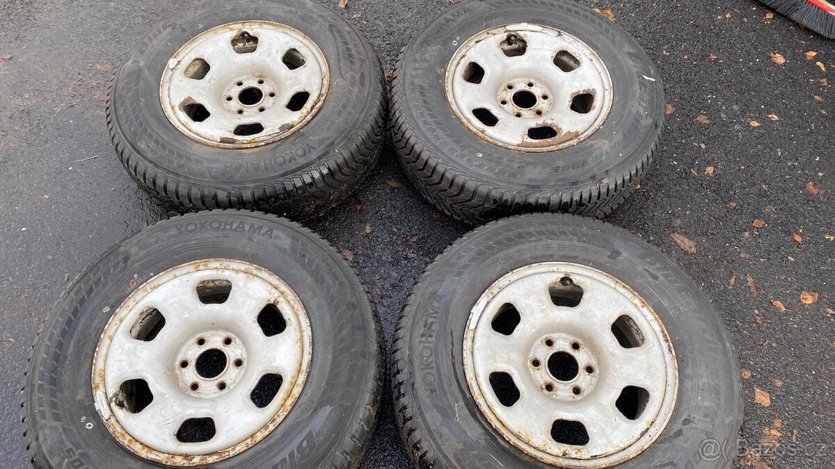 Nissan Navara D40 - ❄️ zimni pneu vcetne disku