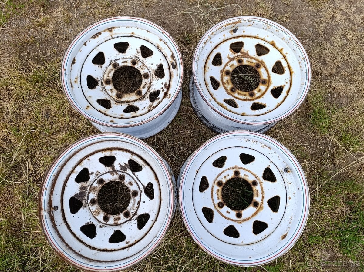 Prodám sadu disků Mangels Triangular R15