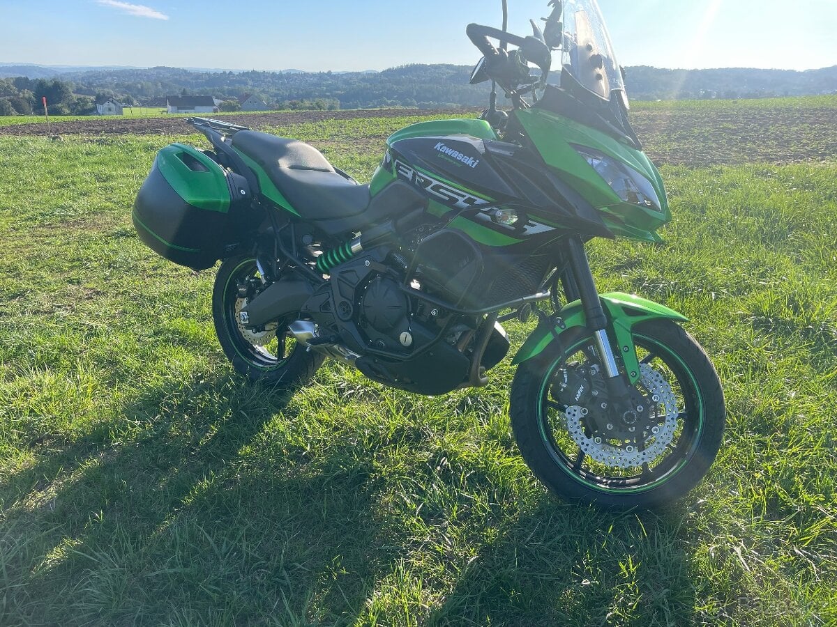 Kawasaki Versys 650, model 2018, zelená