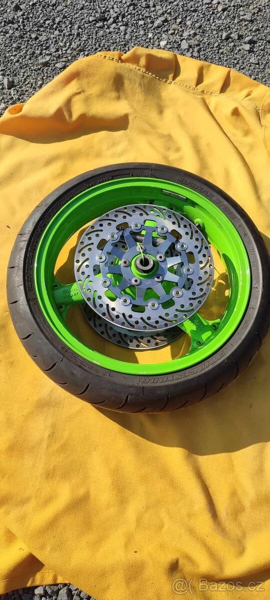 Kawasaki Ninja ZX-9R 1999