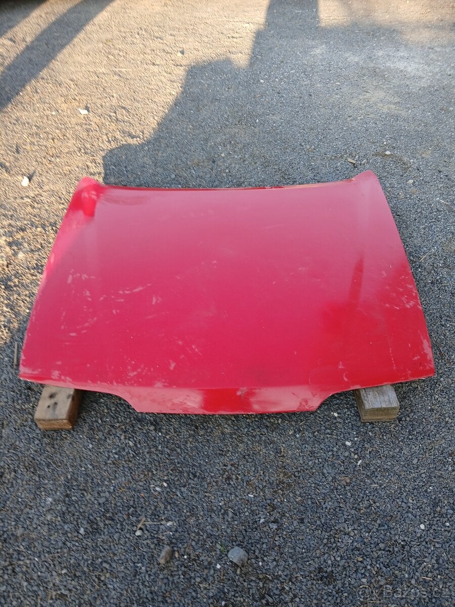 Kapota na Ford Sierra mk2 facelift rv 1990+