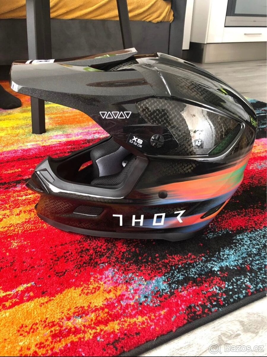 Přilba THOR