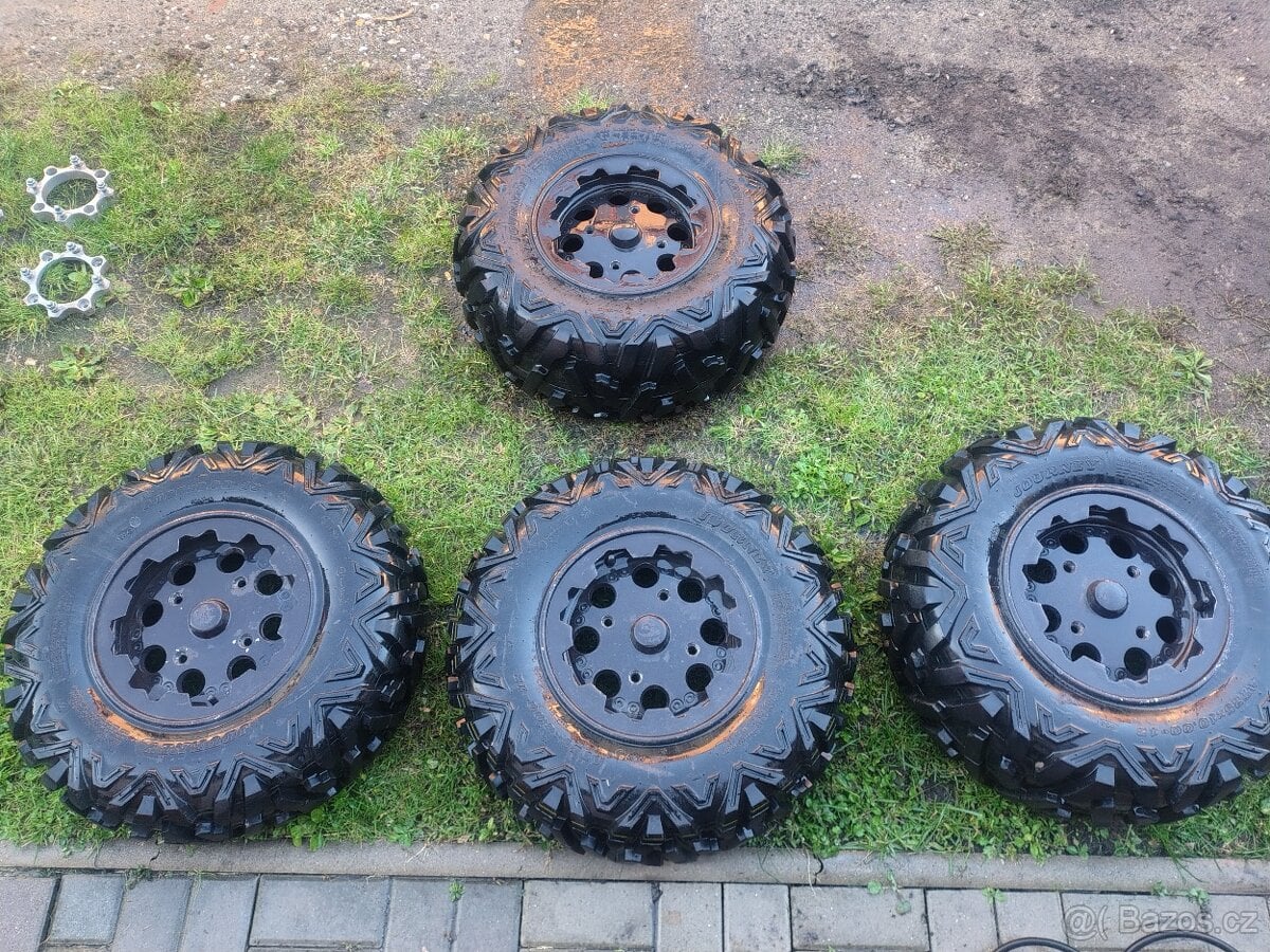 Kompletní kola na can am