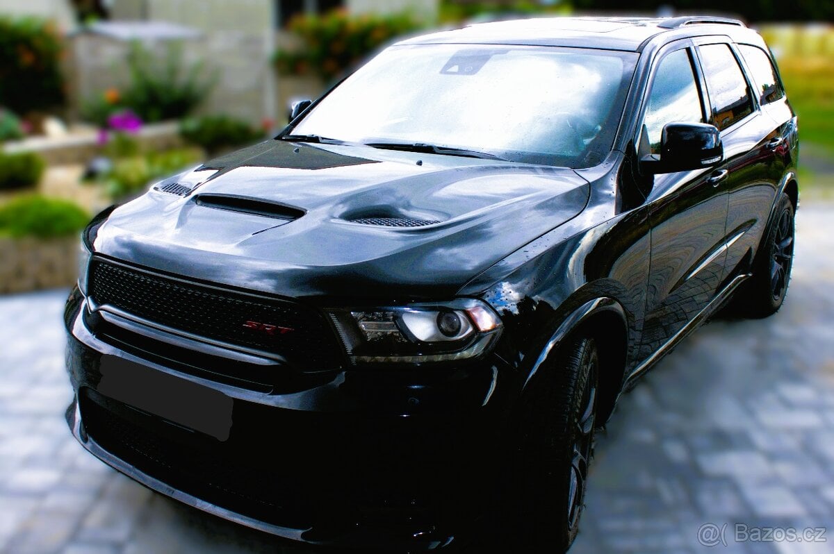 Pronájem Dodge Durango 6.4 SRT