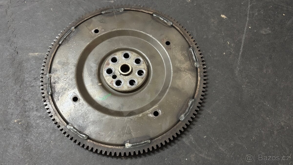 Kolo -věnec na automat. převodovku Nissan Patrol