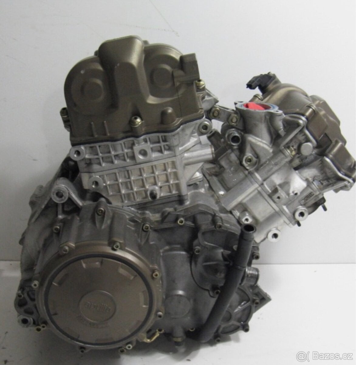 Koupím nefunkční motor aprilia rsv1000r Tuono 1000r