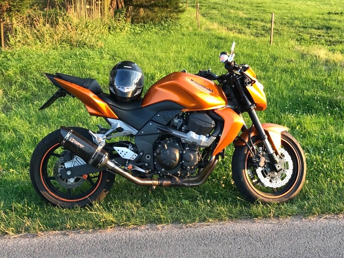 Kawasaki z750 (v TP pouze 25 kw - možnost řídit od 18 let)